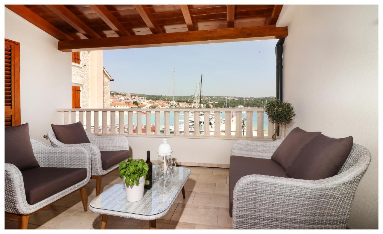 Appartamento Luxury Penthouse Roberta Primošten Esterno foto