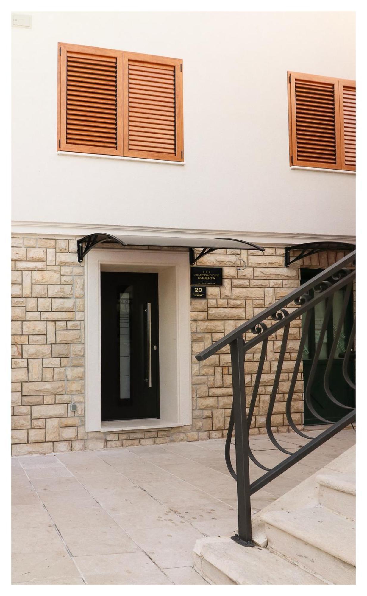 Appartamento Luxury Penthouse Roberta Primošten Esterno foto